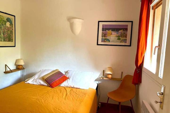Location de vacances pour 6 personnes, avec terrasse dans Plage de la Palombaggia - 4