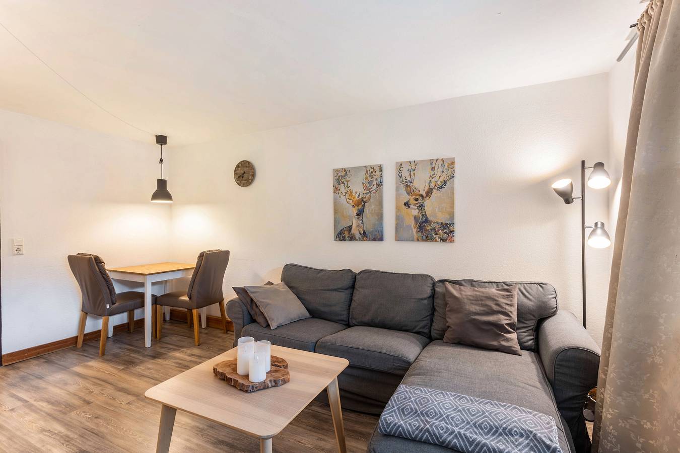 Ganze Wohnung, Apartment 'Auszeit' mit Bergblick, Balkon und Wlan in Olsberg, die Mittelgebirge