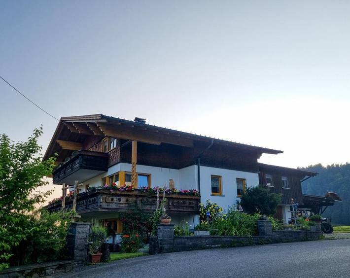 Ferienwohnung für 2 Personen, mit Balkon und Ausblick in Alberschwende