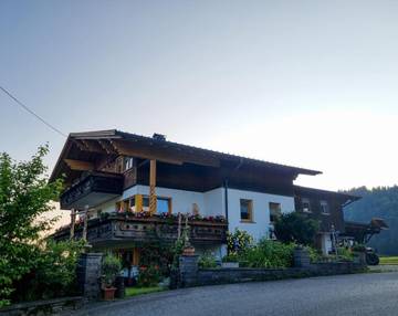 Ferienwohnung für 2 Personen, mit Ausblick und Balkon in Alberschwende