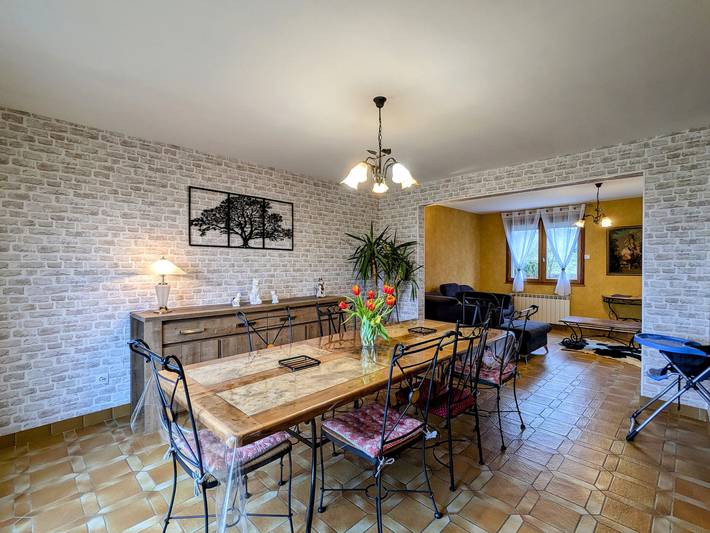 Gîte pour 8 personnes, avec Jardin à Moirey-Flabas-Crépion