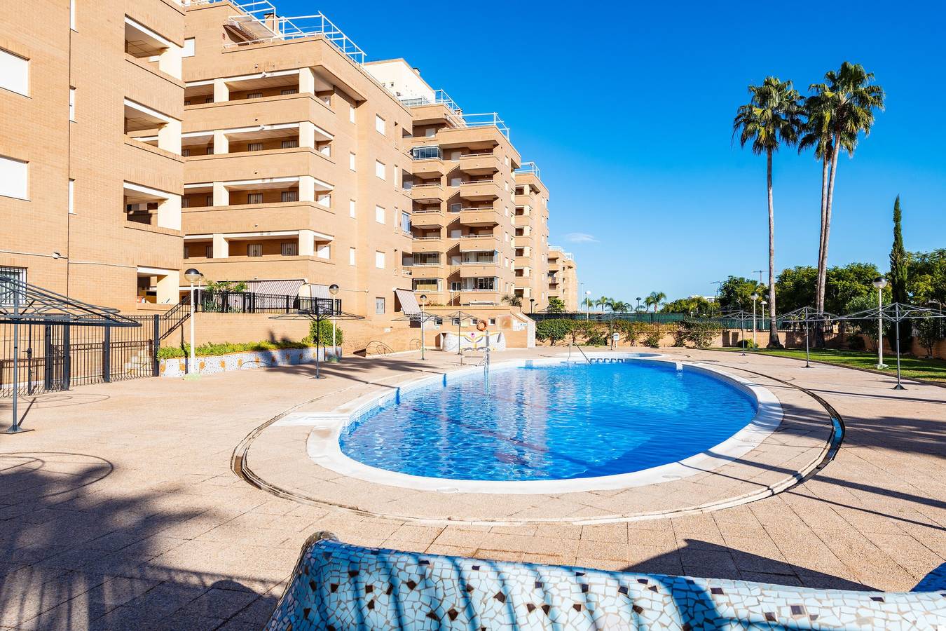Apartamento entero, Casa vacacional 'Quintana's Home Oropesa Del Mar' con piscina, Wi-Fi y aire acondicionado in Marina d'Or, Oropesa del Mar
