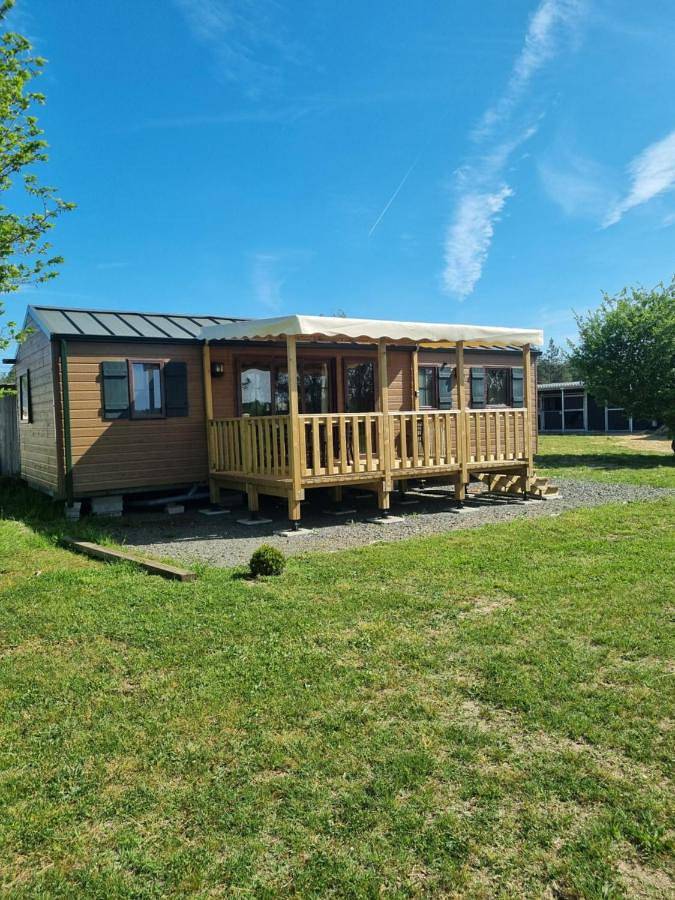 Gîte pour 6 personnes, avec jardin, animaux acceptés à Longué-Jumelles