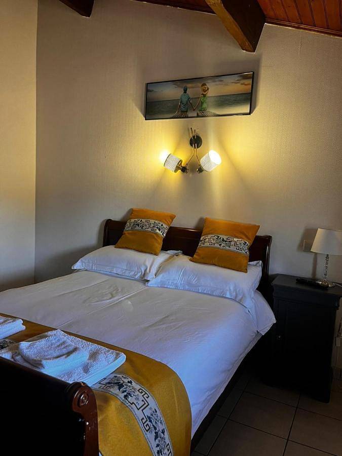 Maison de campagne pour 2 personnes, avec jardin à Listrac-Médoc