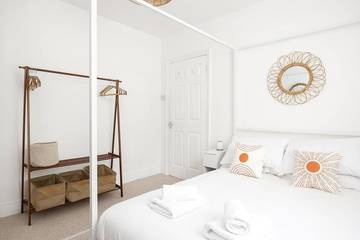 Glamping for 4 People in Hove, Brighton, Photo 3