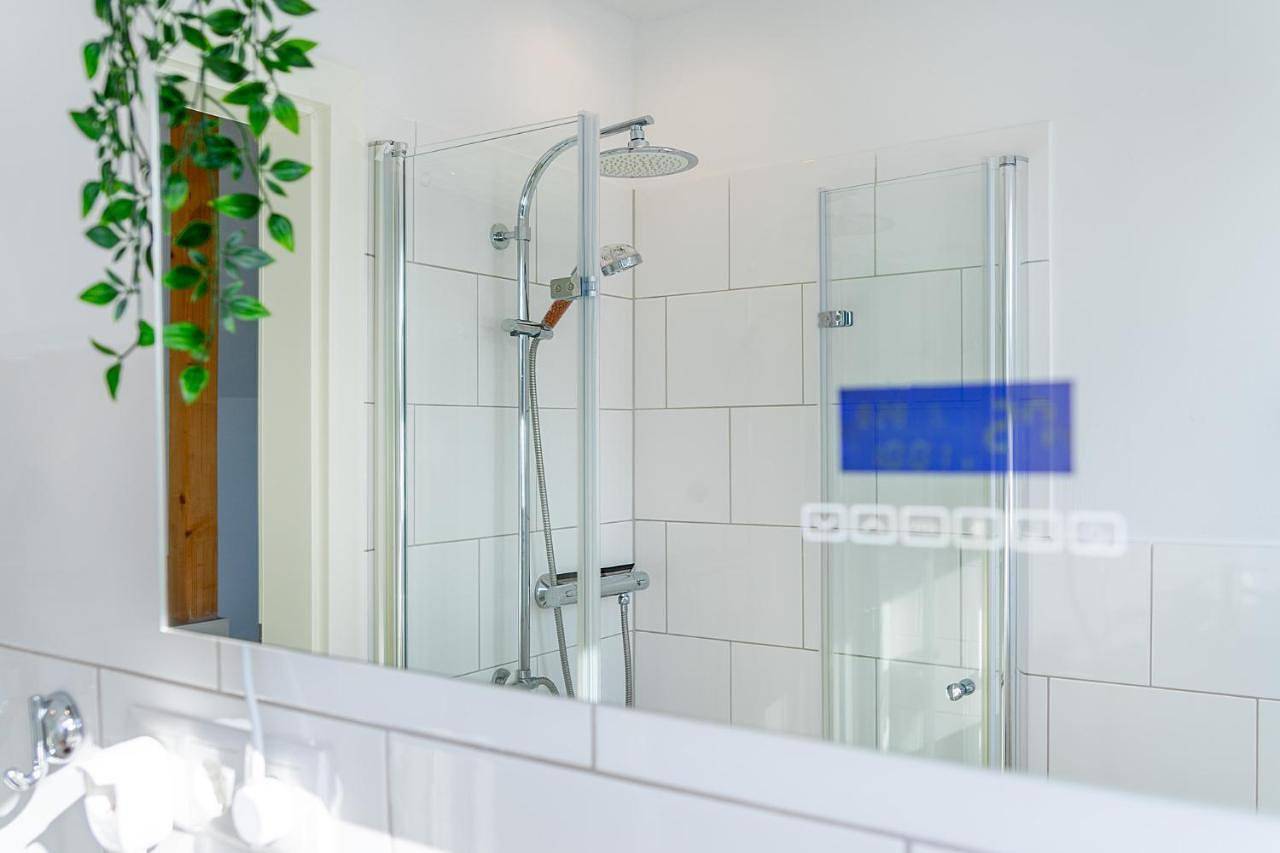 Haus am See, exquisites Relaxen — Bild 3