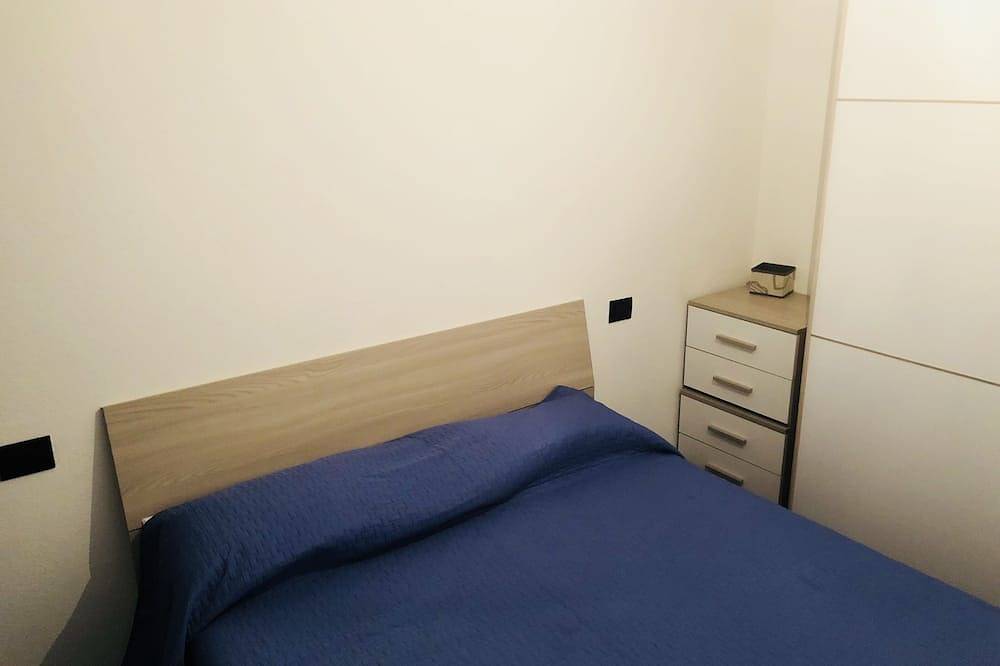 Geheel appartement, Gezellig appartement met parkeerplaats in Aosta, Walliser Alpen