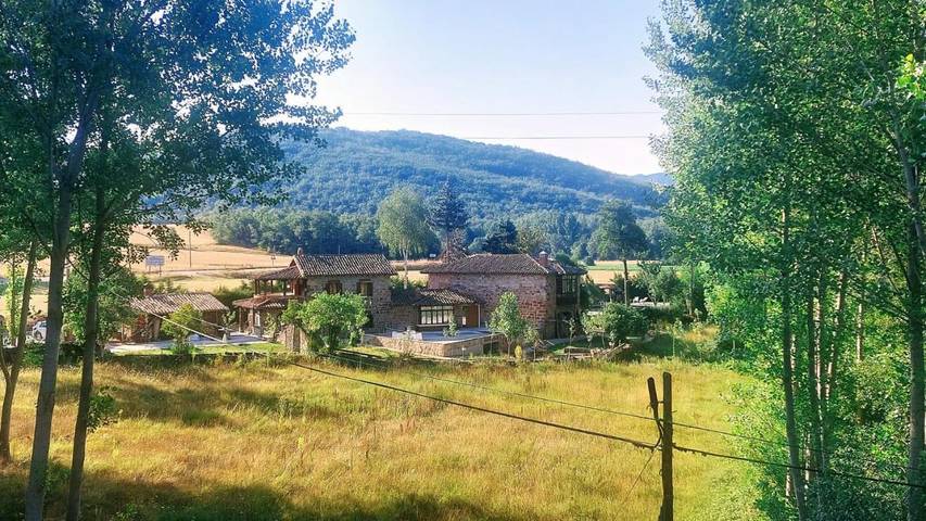 Maison de vacances pour 20 personnes, avec piscine ainsi que jacuzzi et jardin - 1