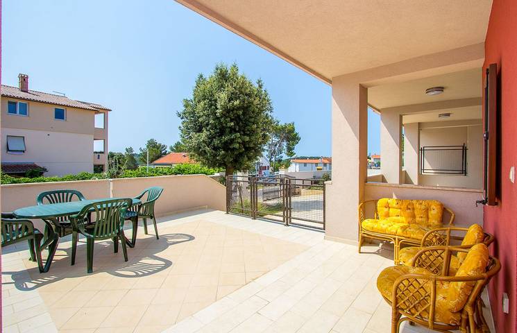 Ferienwohnung für 4 Personen, mit Terrasse und Garten, kinderfreundlich in Medulin - 4