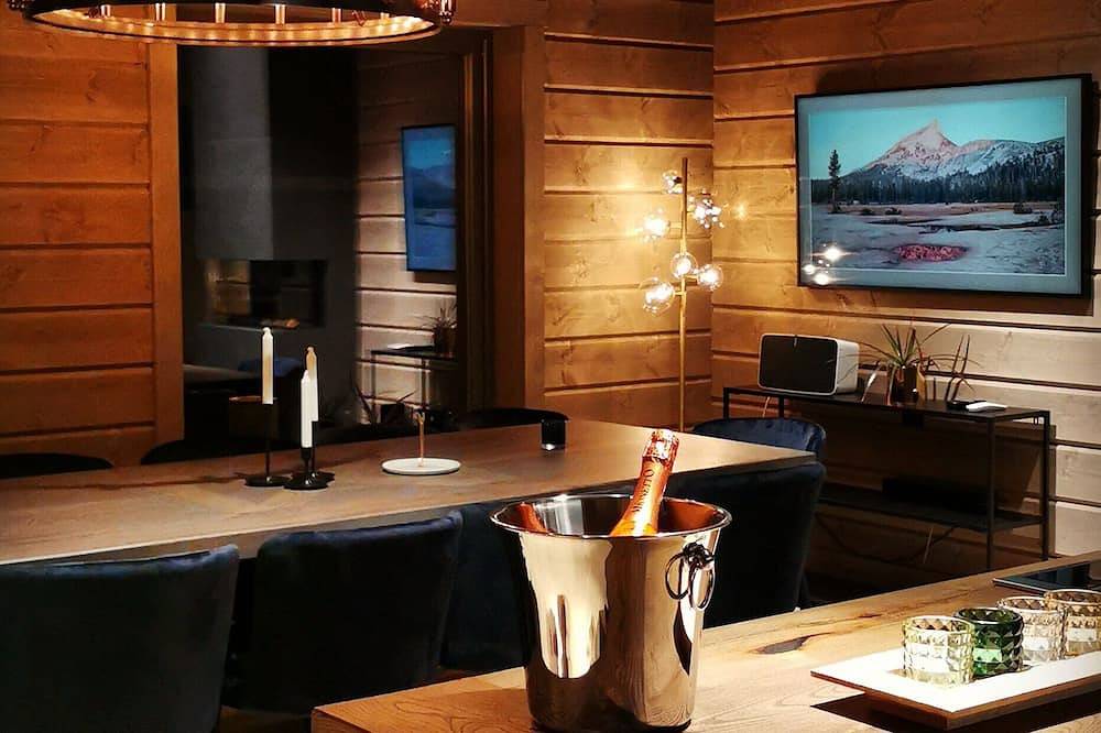 Timblalodgen, ny luksuriøs hytte på 240 kvadratmeter in Sogndal