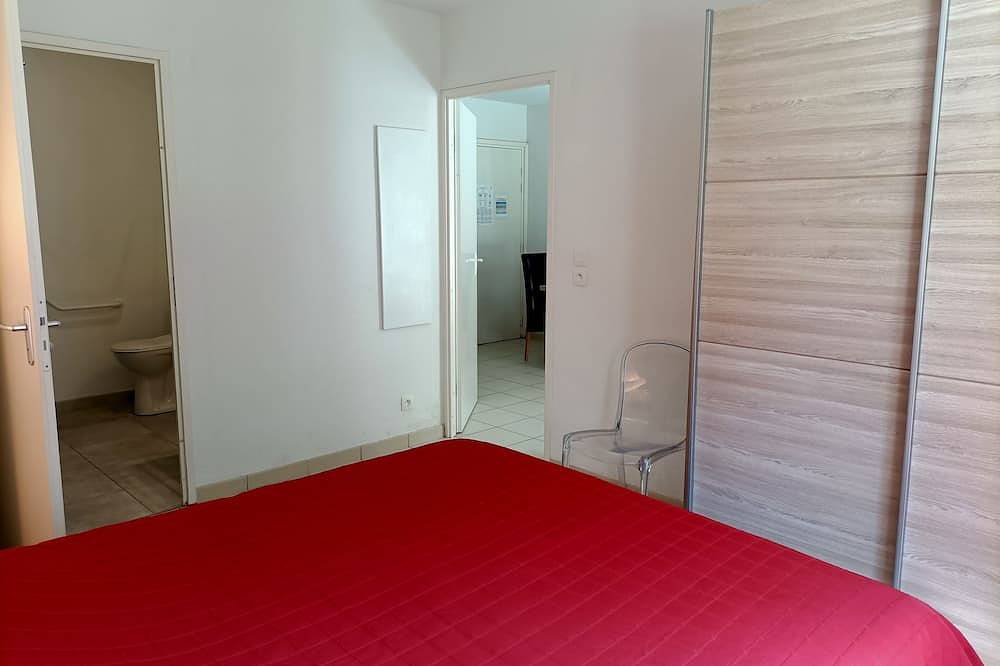 Apartamento entero, T2 Pmr Balcony in Residence with Swimming Pool B17 in Salies-de-Béarn, Béarn