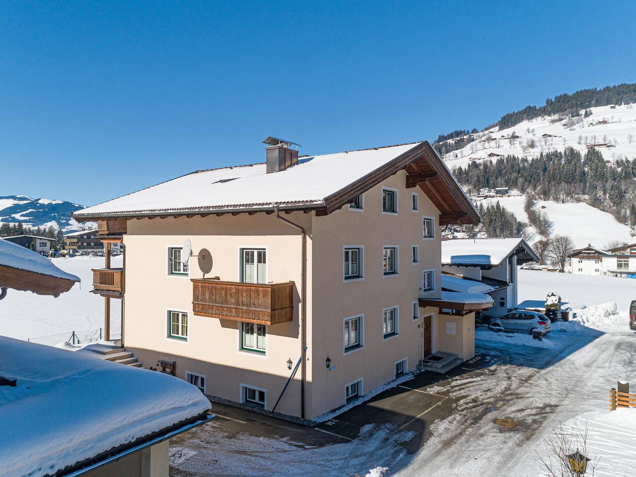 Ganze Wohnung, Geräumige Wohnung mit Skilift in 500 Metern Entfernung in Westendorf (Tirol), Brixental
