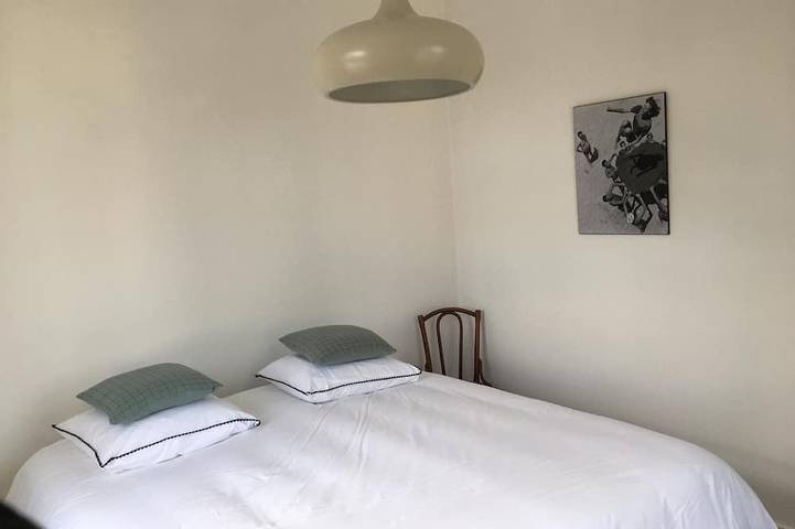 Charming little house - Paris. Versailles - Rolland Garros - Golf- Normandie in Garches, Altos del Sena