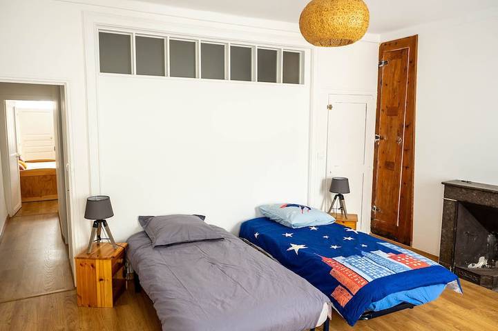 Large apartment on the 2nd floor in a townhouse in Embrun, Écrins National Park