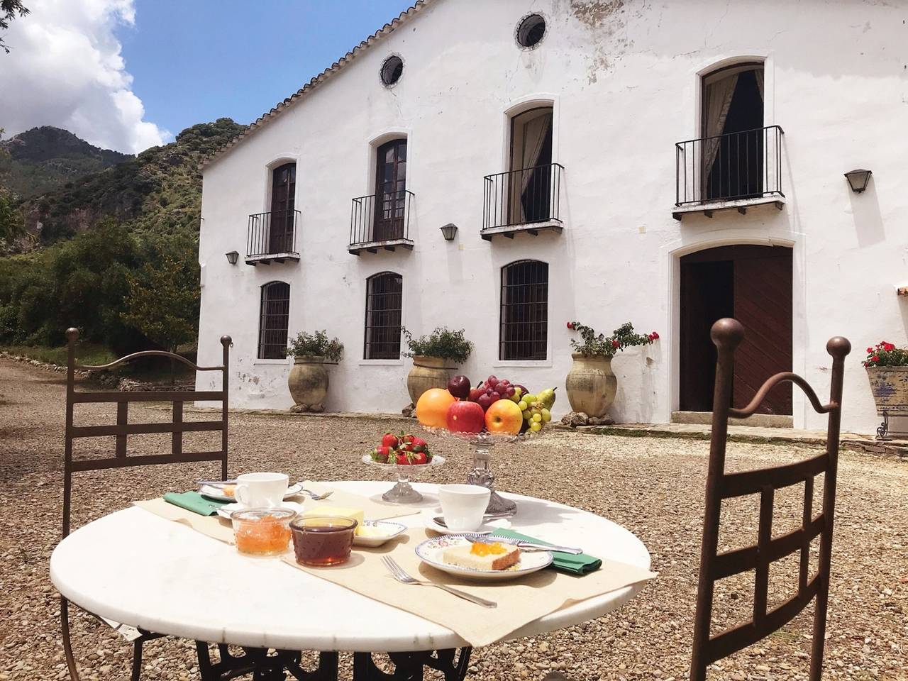 Apartamento entero, Hacienda del siglo Xix con piscina privada y jardín, 6 habitaciones, calefacción central, Cádiz in Algodonales, Pueblos Blancos