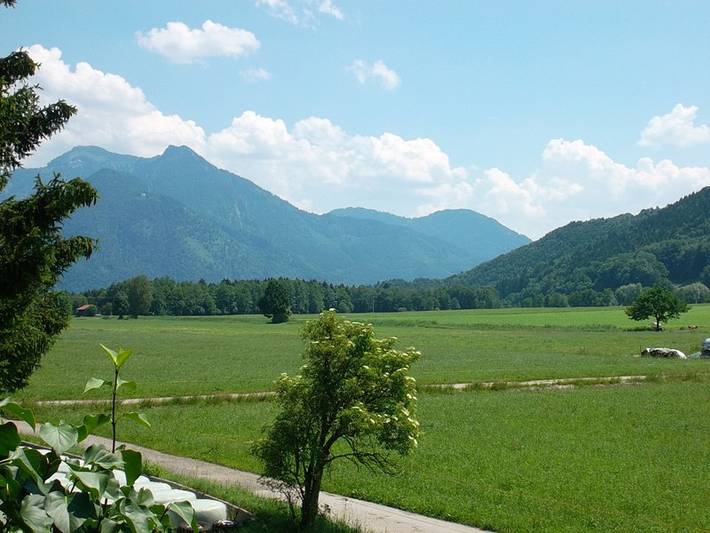Gîte pour 4 personnes, avec jardin dans Rottau - 2