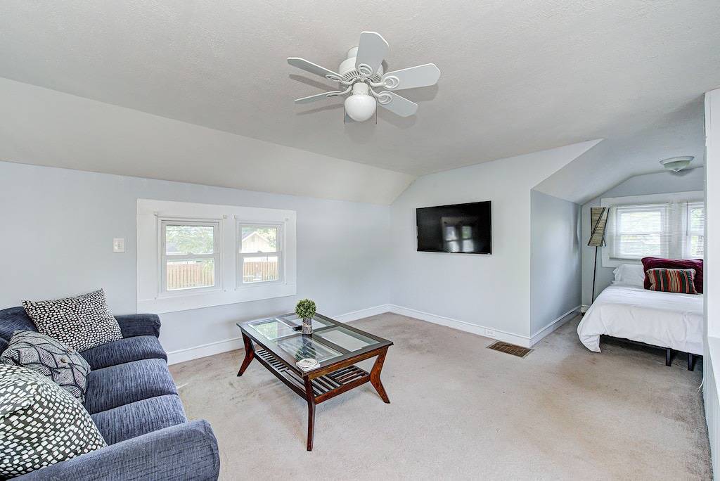 * Private Carriage Home w / Smart Tv in der Nähe von Ruoff / Grand Park * in Noblesville, Hamilton County