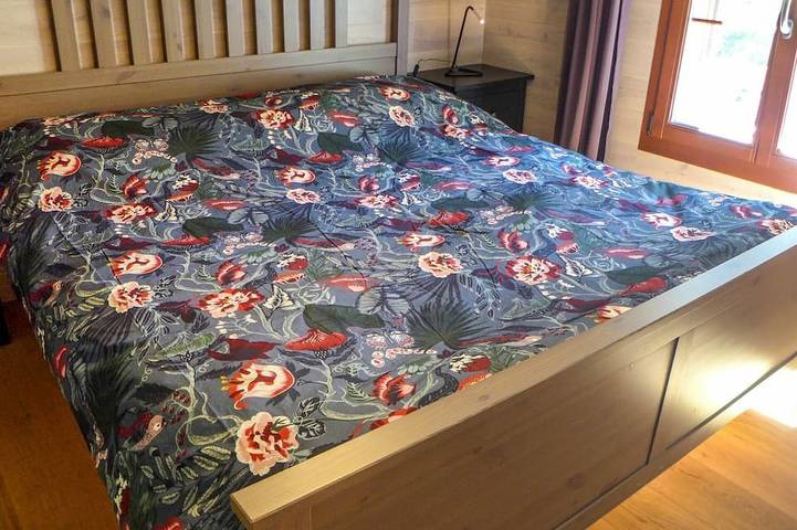 Location de vacances pour 6 personnes, avec jardin à Bullet - 2