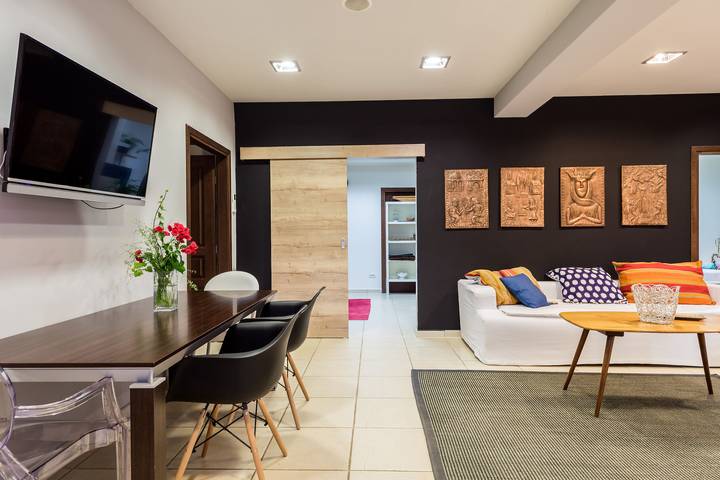 Ferienhaus für 8 Personen, mit Balkon und Terrasse sowie Garten und Pool in Kosinozici - 2