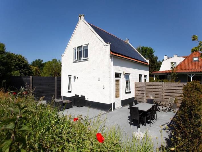 Ferienhaus für 4 Personen, mit Terrasse und Garten in Ouddorp