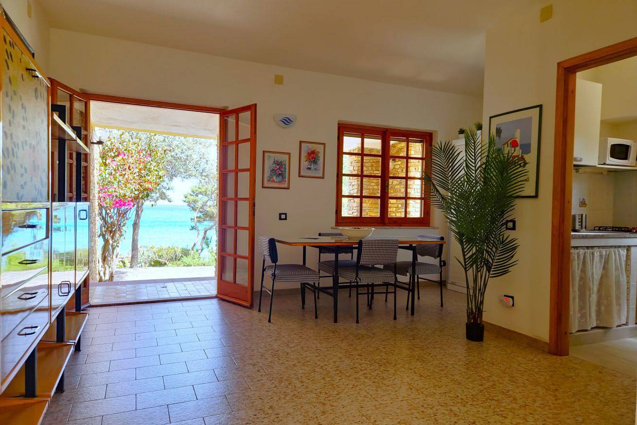 Appartamento intero, [Villa Papiyon 2] Appartamento con accesso privato in spiaggia in Sas Linnas Siccas, Orosei