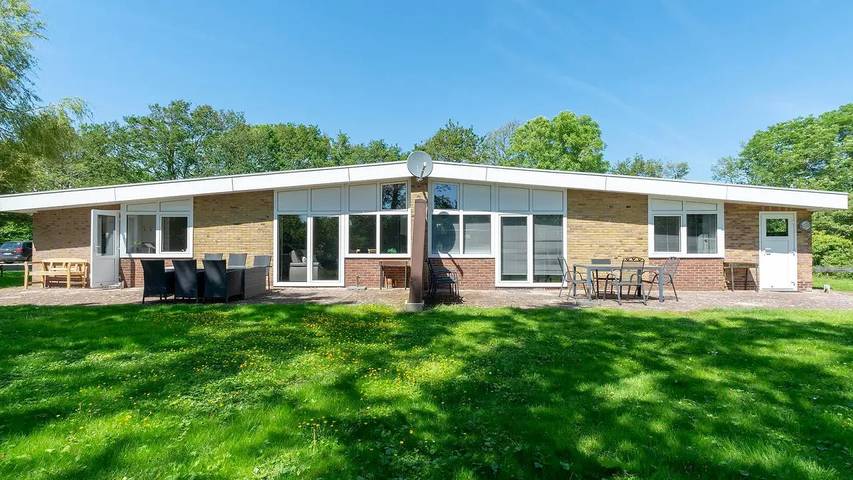 Bungalow für 13 Personen, mit Garten in Holländische Küste