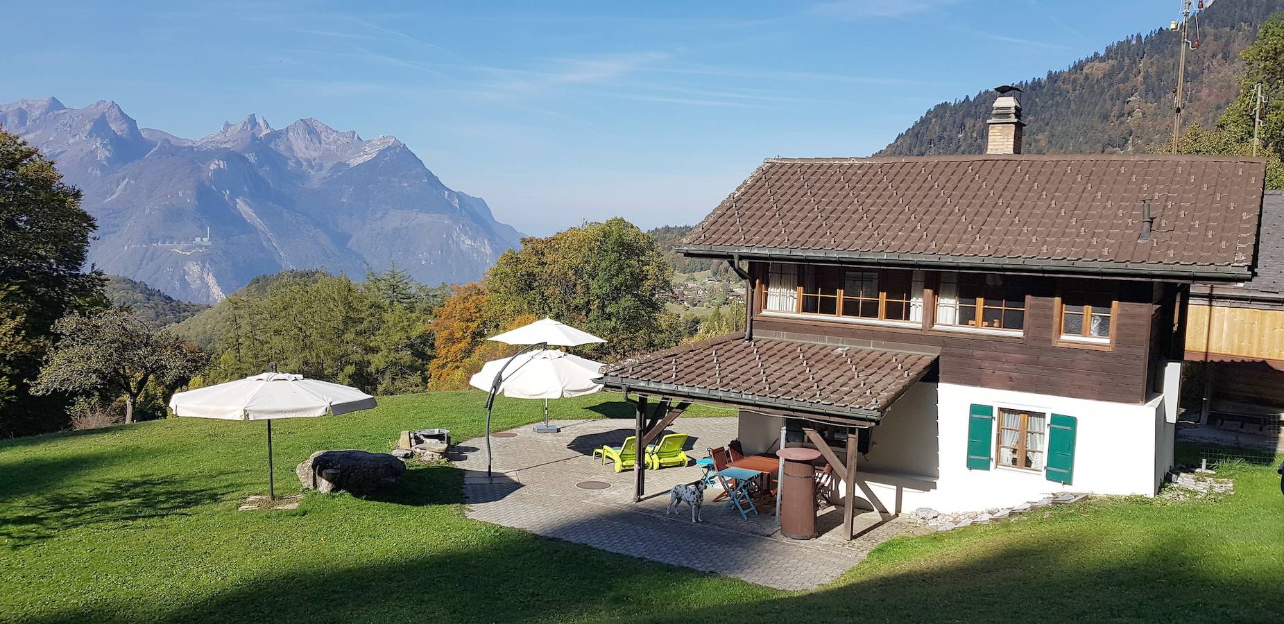 Chalet mit Panorama Berg und Seeblick in Corbeyrier, Westalpen