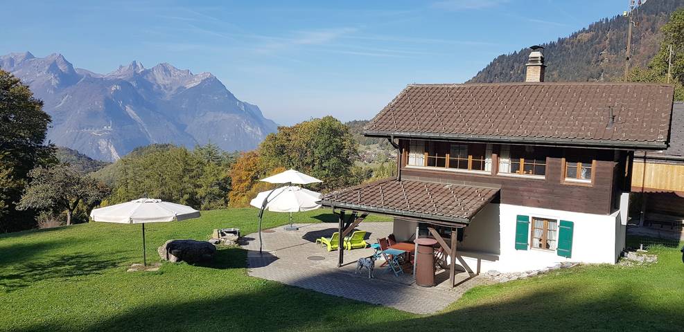 Ferienhaus für 4 Personen, mit Ausblick und Garten sowie Terrasse - 1