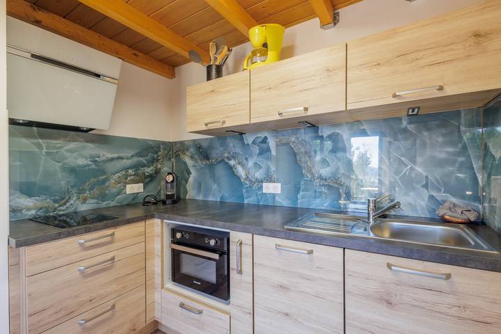 Gîte pour 4 personnes, avec Balcon à Corbara - 3