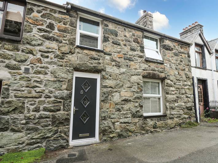 Cottage for 5 people, with garden, with pets in Dolgellau