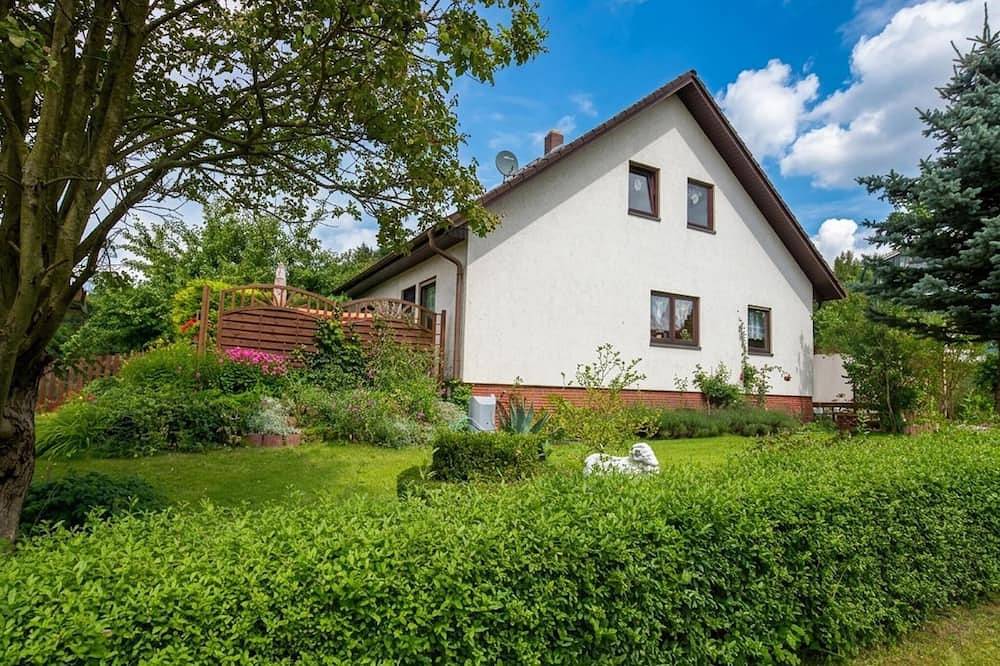 Ganze Wohnung, Schöne Wohnung im Vogtland mit Terrasse in Werda, Chemnitz und Umgebung