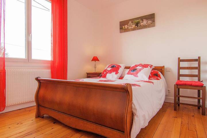 Location de vacances pour 4 personnes, avec jardin et piscine à Malemort-sur-Corrèze - 3