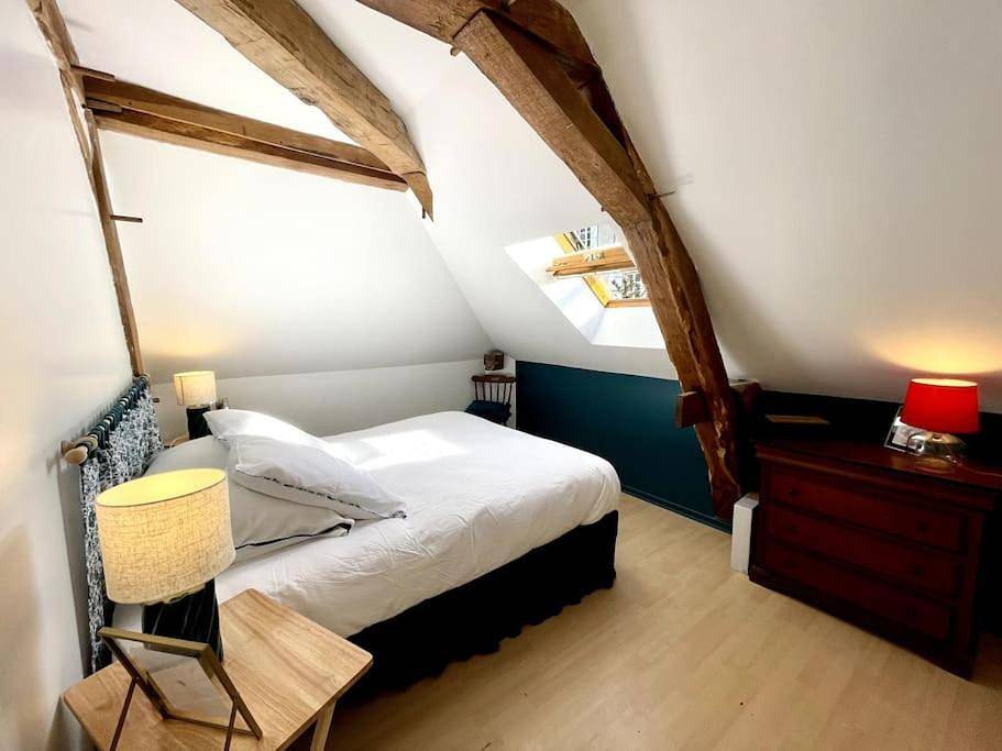 Three-Bedroom House in Étang-sur-Arroux, Région d'Autun