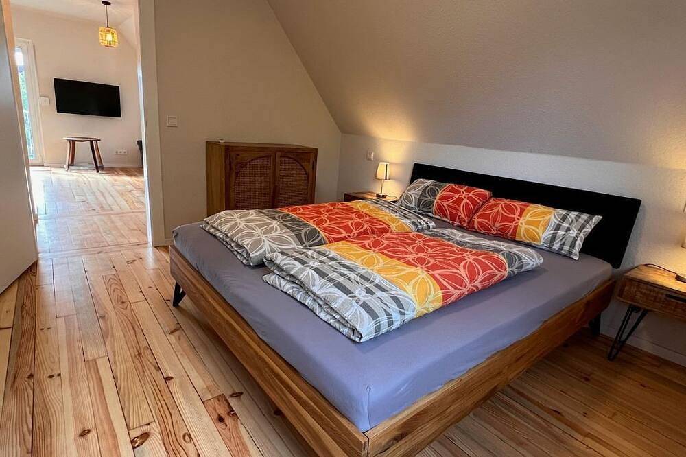 Ganze Wohnung, Ferienwohnung Vindumi - Appartement mit 1 Schlafzimmer in Kirkel, Saarpfalz-Kreis