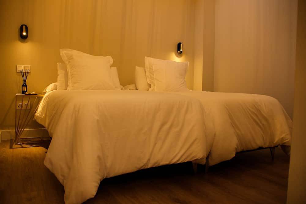 Entire apartment, Bico De Rodas A Rural Luxury.. Apt 2 in Torrequemada, Cáceres Region