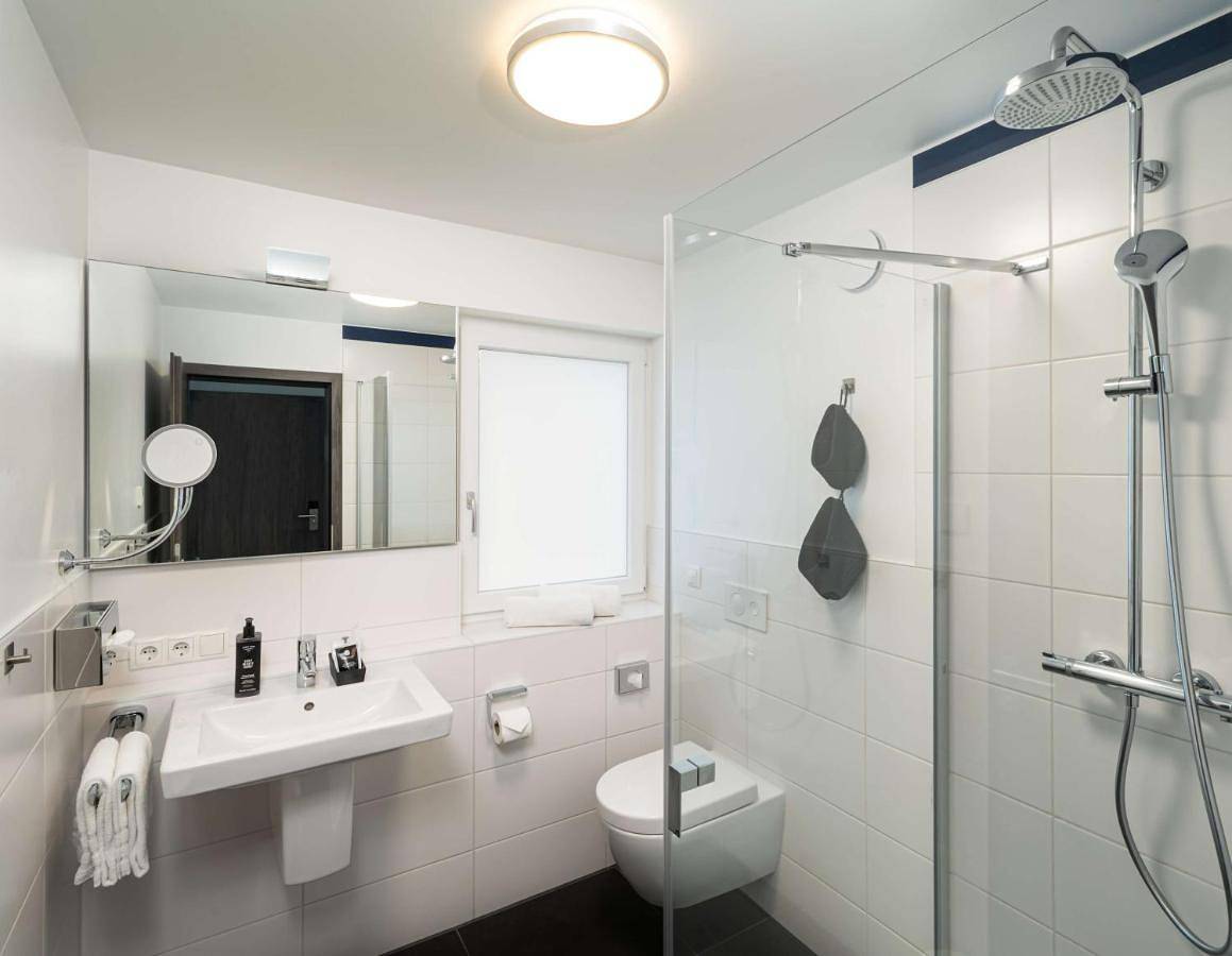 Quadruple Room in Karlsruhe, Równina Renu