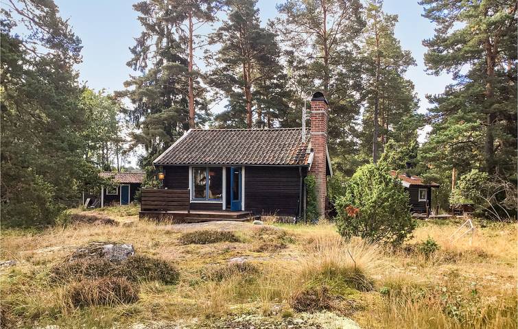Hus för 8 Personer, med Terass samt Trädgård och Bastu i Åkersberga