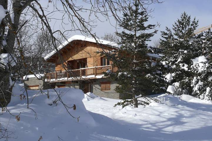 Chalet pour 12 personnes, avec jardin