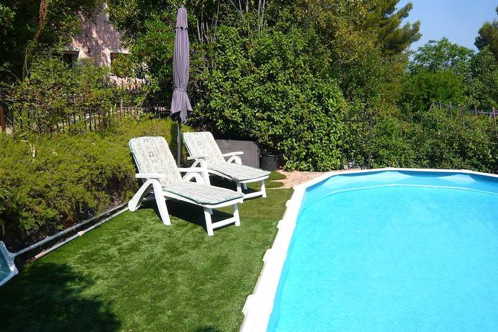 Location de vacances pour 2 personnes, avec Terrasse et Jardin à Ollioules