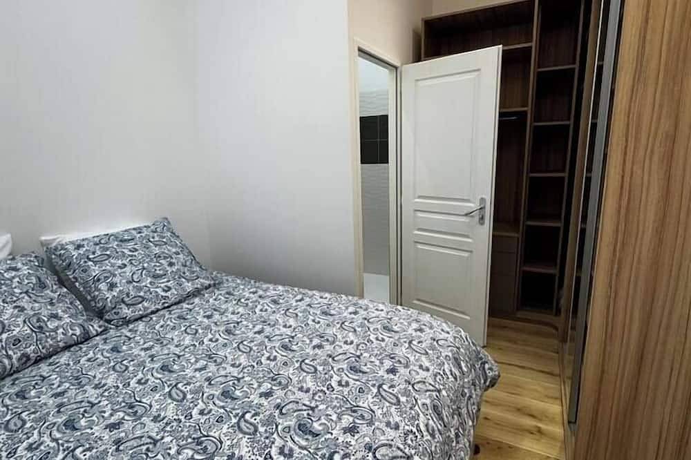 Stilt house 12 pers 50m sea in Les Moutiers-en-Retz, Côte de Jade