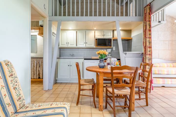 Ferienhaus für 4 Personen, mit Garten in Arles - 2