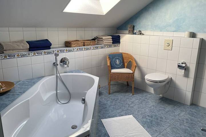 Ganze Wohnung, Großzügige Ferienwohnung mit Panorama-Blick in Schopfheim, Südschwarzwald