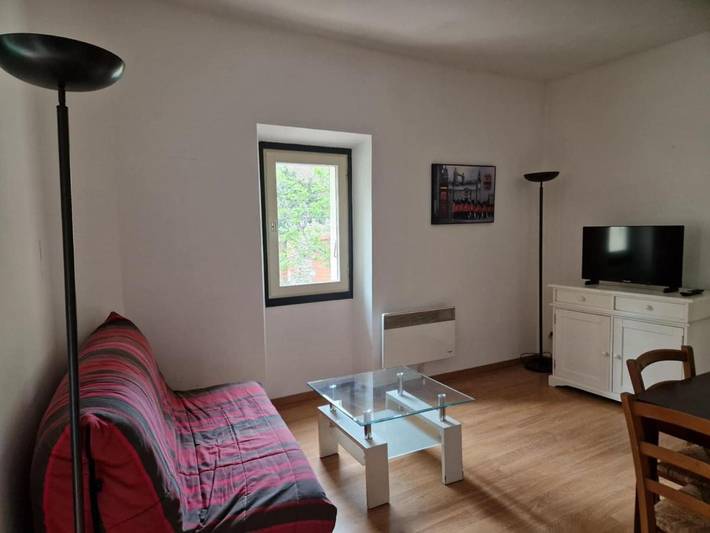 Gîte pour 4 personnes, avec terrasse et jardin dans Thermes du Boulou - 3