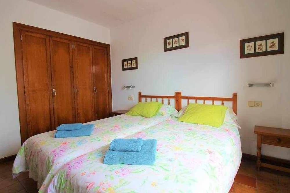 Entire apartment, Barbara Beach House . in Costa Teguise, Teguise