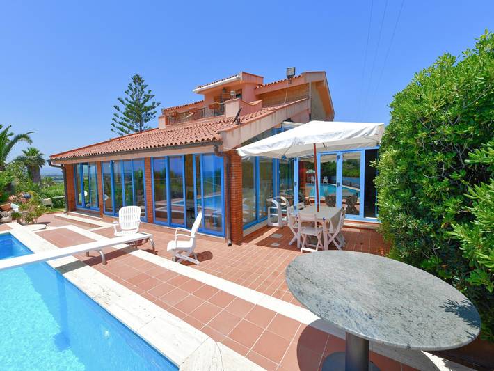 Ferienhaus für 8 Personen, mit Balkon und Pool in Syrakus - 2