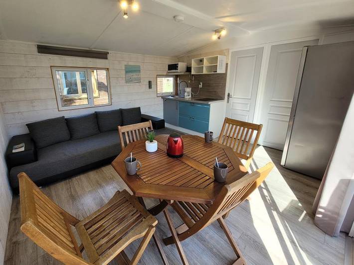 Mobil home pour 4 personnes, avec bassin pour enfant dans Venise Verte - 3