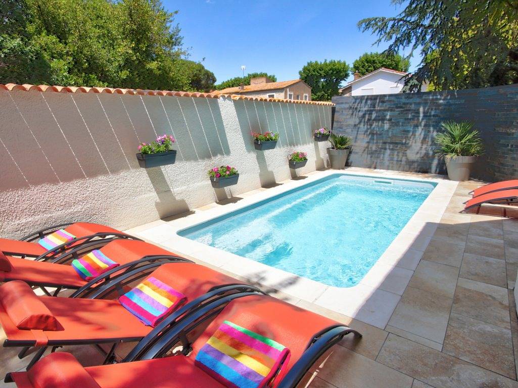 La Balinaise piscine privée chauffée 28° - climatisée zen & calme in Marseillan, Côte d'Améthyste