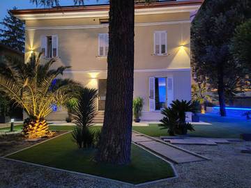 Chambre d’hôte pour 2 personnes, avec jardin dans Santo Stefano