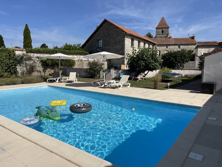 Gîte pour 5 personnes, avec piscine à Chef-Boutonne - 3