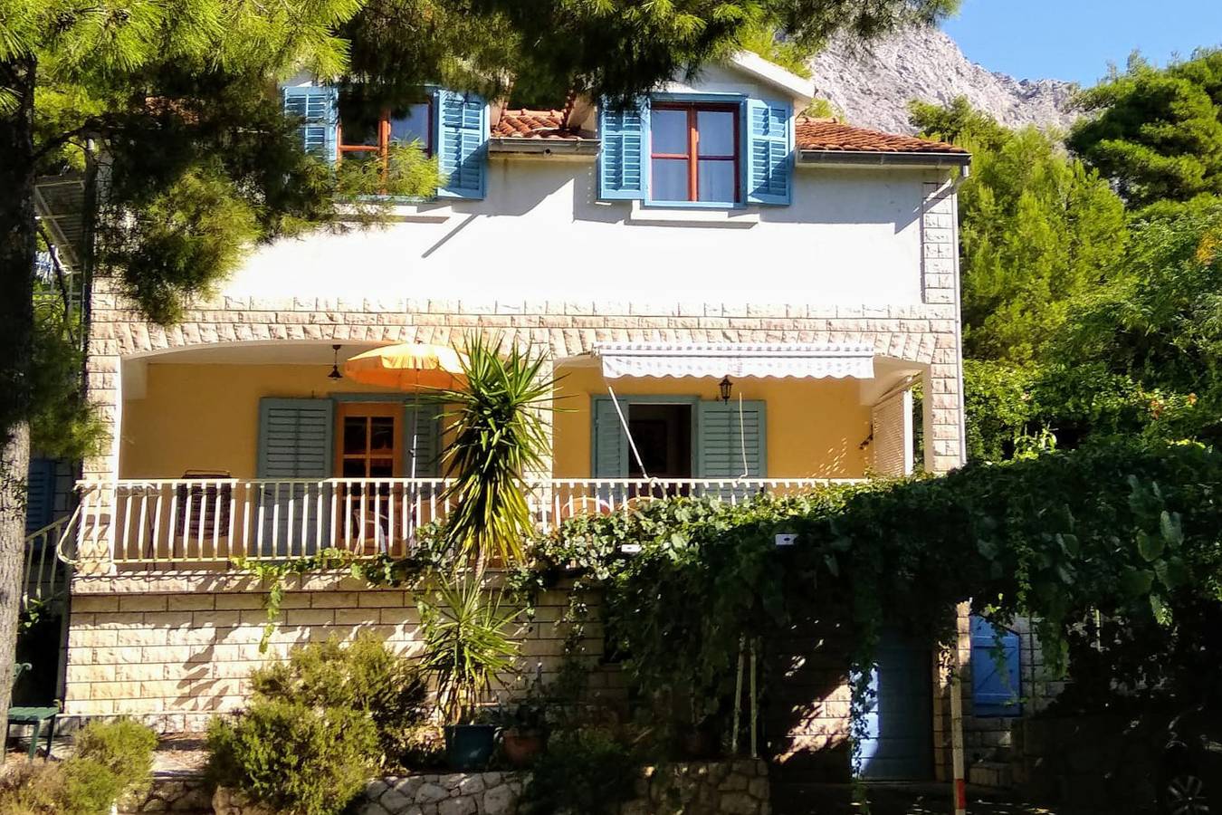Ganze Wohnung, 2-Zimmer-Ferienwohnung mit Terrasse Ivan Dolac, Hvar A-8711-c in Hvar